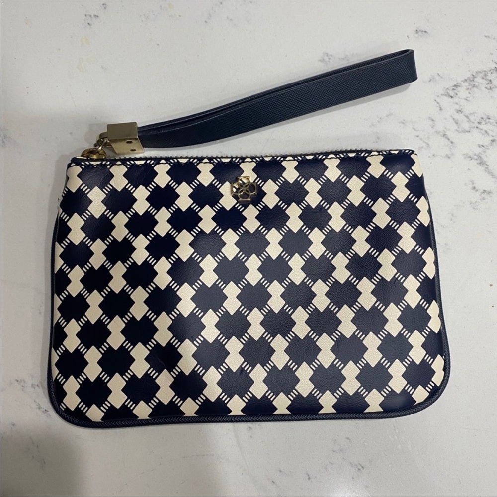 Ann Taylor wristlet pouch